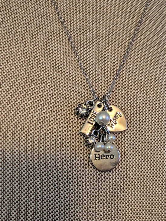 TM Mom - Picture 5 of 6